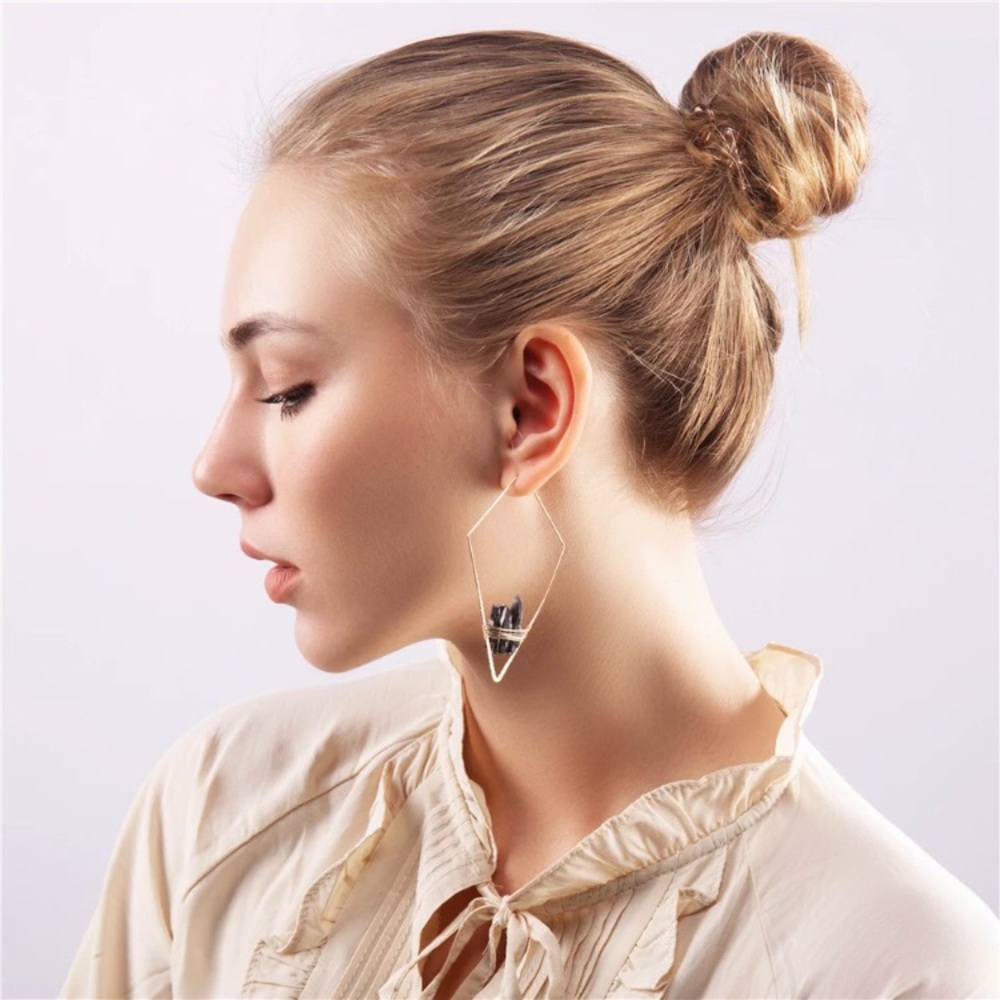 Geometric Quartz Crystal Wired Hoop Boho Earring - Picture 7 of 16